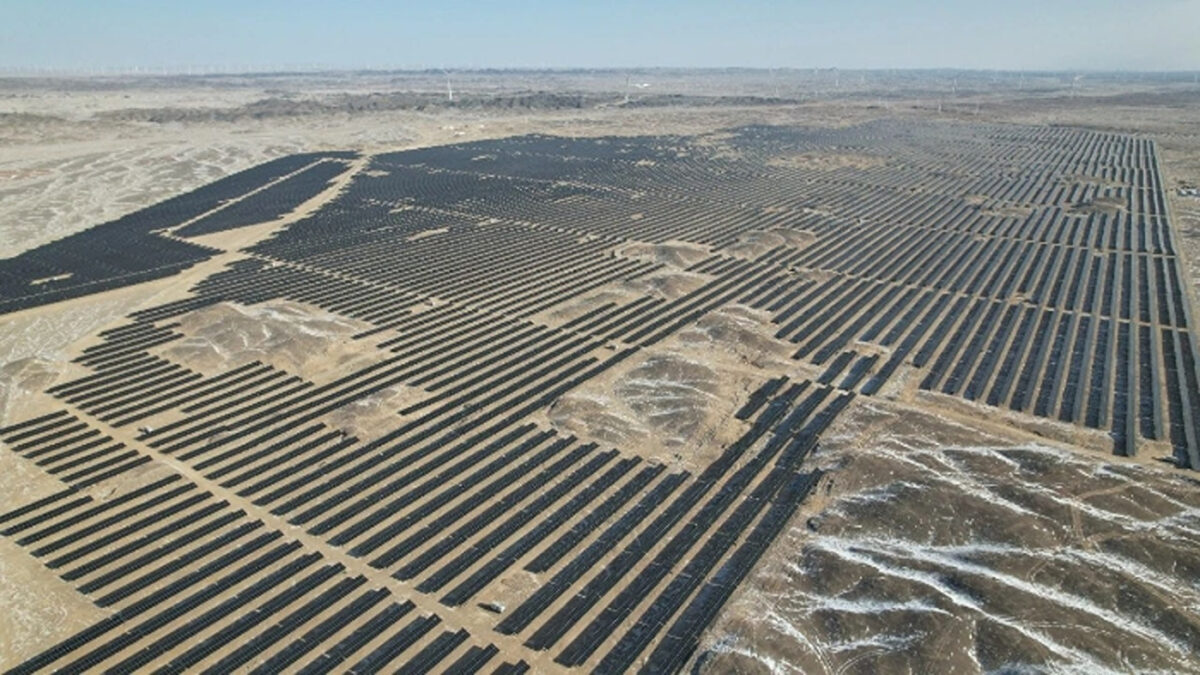 central fotovoltaica xinjinag